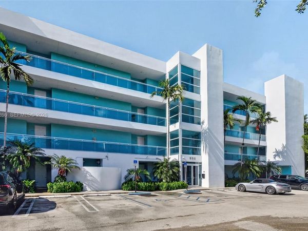 652 NE 63rd St , Unit 103, Miami, FL 33138