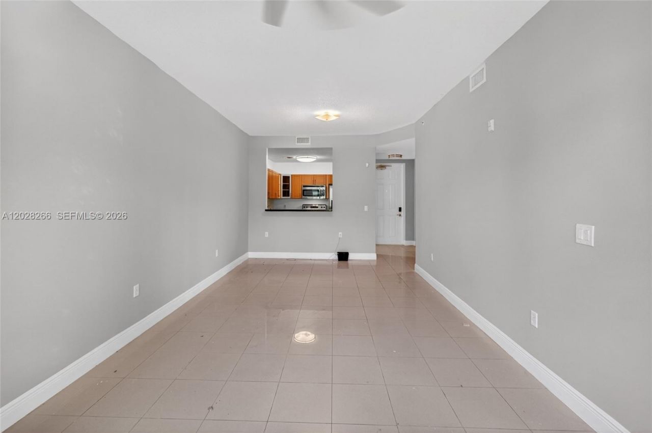 652 NE 63rd St , Unit 103, Miami, FL 33138 Photo