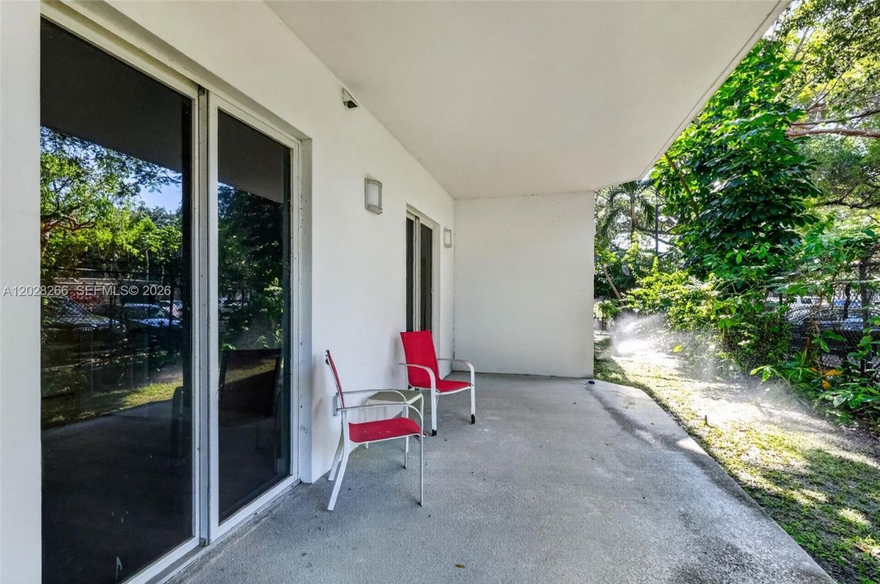 652 NE 63rd St , Unit 103, Miami, FL 33138 Photo