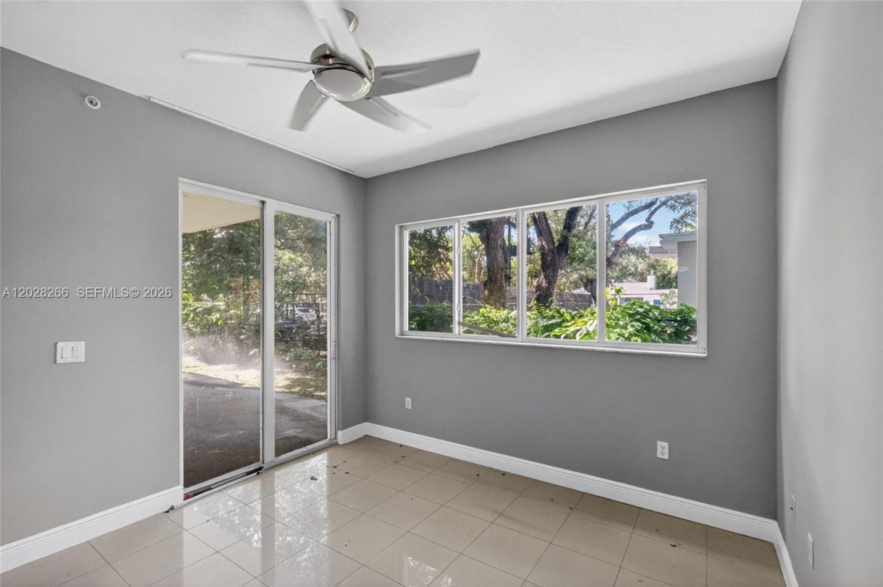 652 NE 63rd St , Unit 103, Miami, FL 33138 Photo
