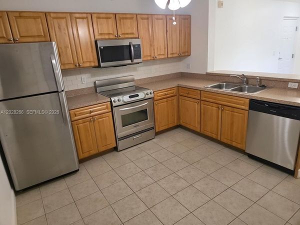 10115 W Sunrise Blvd , Unit 104, Plantation, FL 33322