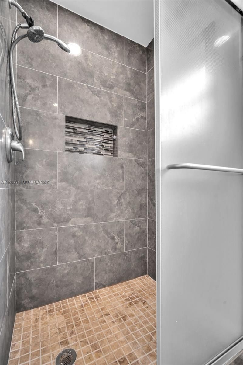 8176 Pine Cir , Unit 6, Tamarac, FL 33321 Photo