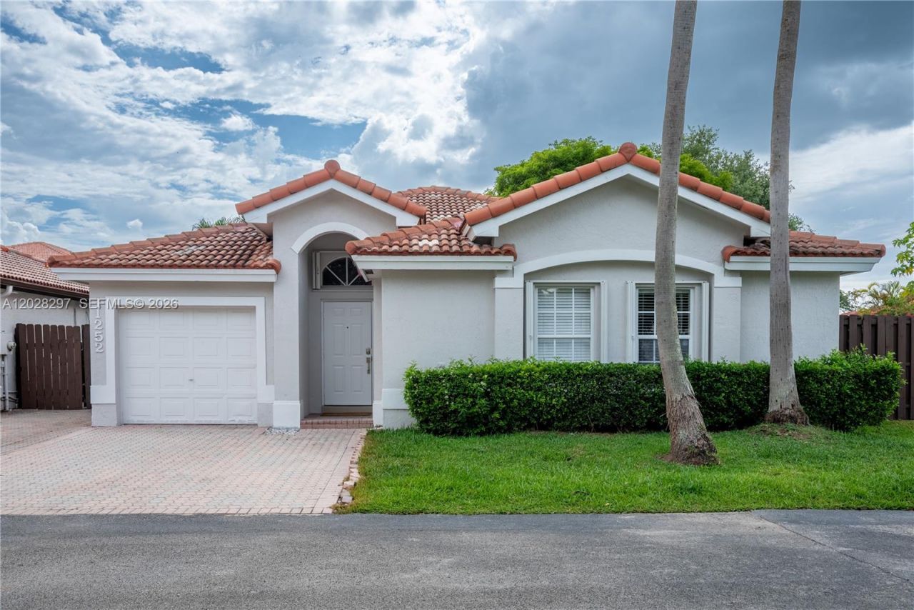 11252 NW 58th Ter, Doral, FL 33178 Photo