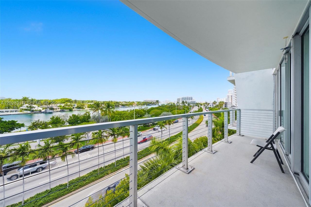 6305 Indian Creek Dr , Unit 5D, Miami Beach, FL 33141 Photo