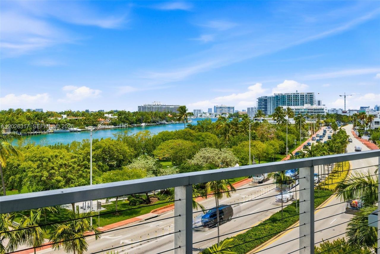 6305 Indian Creek Dr , Unit 5D, Miami Beach, FL 33141 Photo