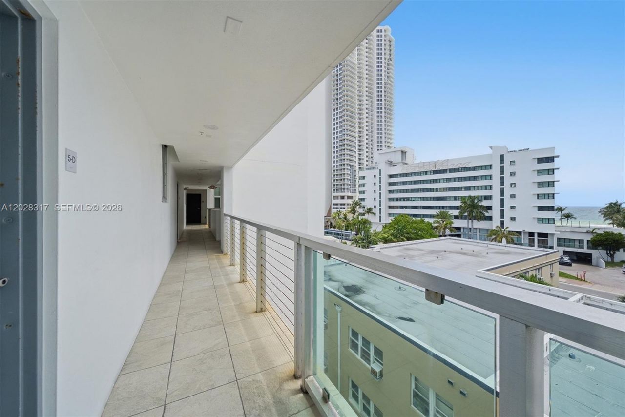 6305 Indian Creek Dr , Unit 5D, Miami Beach, FL 33141 Photo