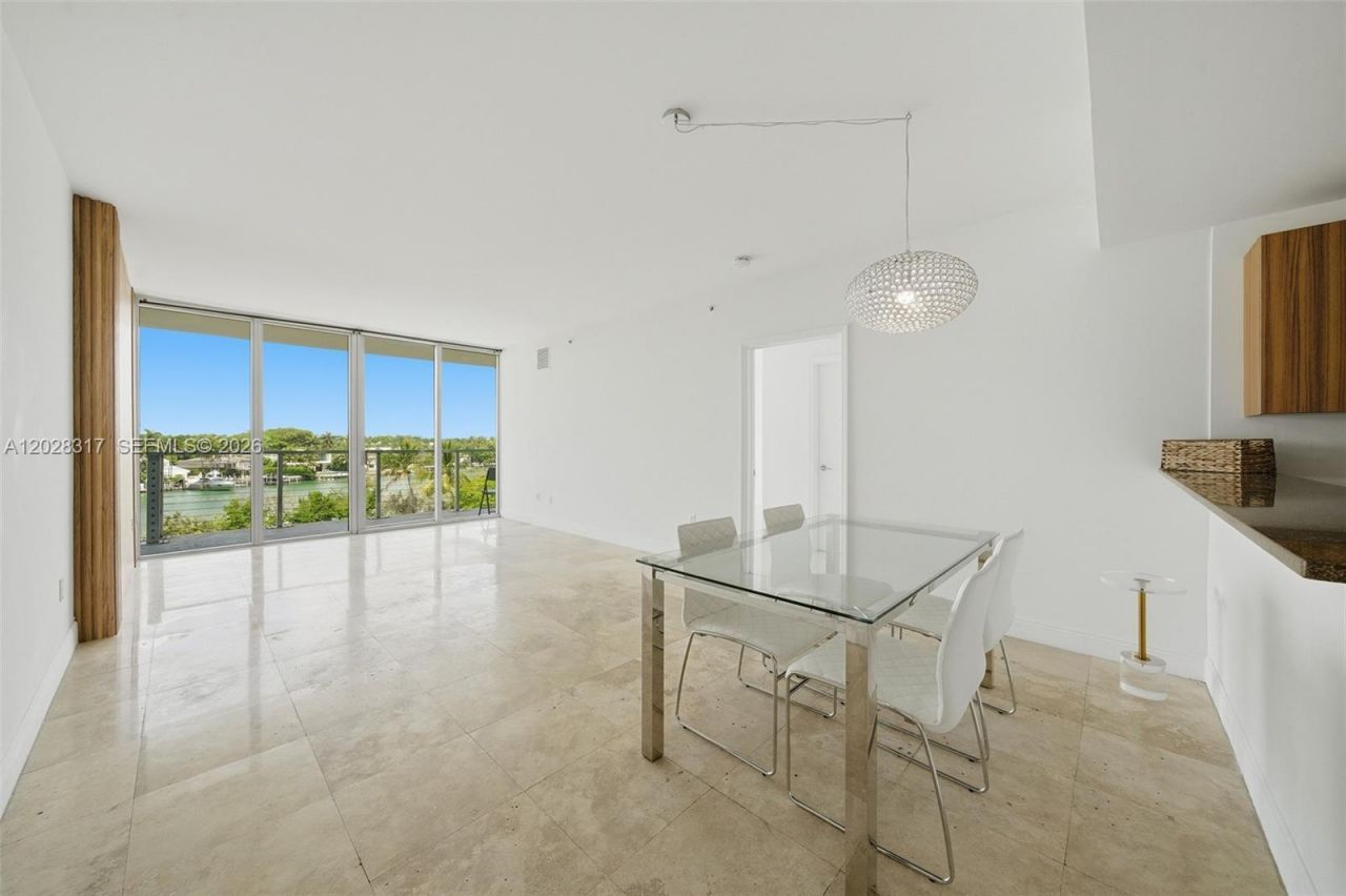6305 Indian Creek Dr, Unit 5D, Miami Beach, FL 33141 Photo