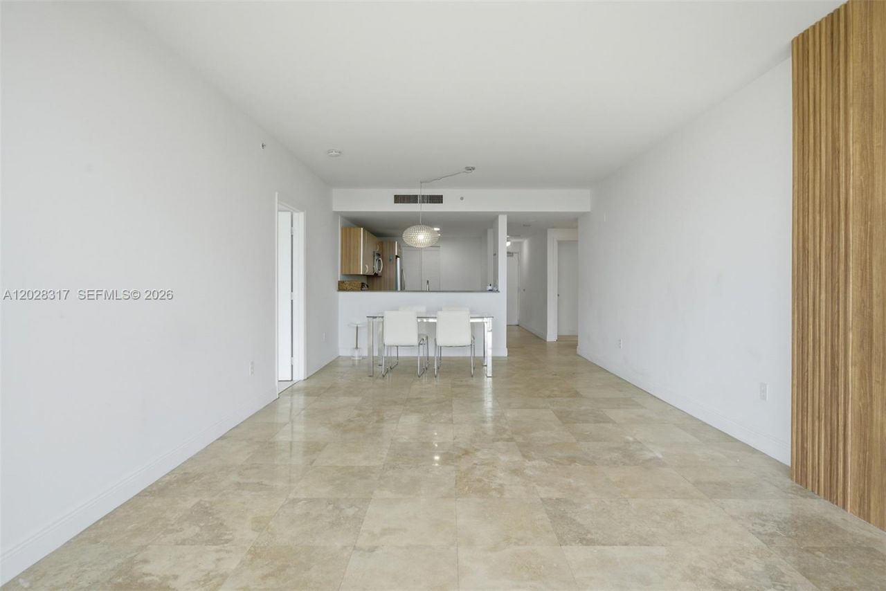 6305 Indian Creek Dr , Unit 5D, Miami Beach, FL 33141 Photo