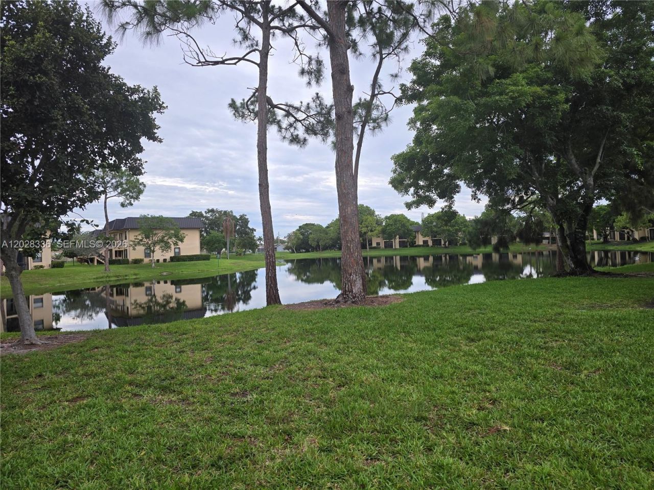 101 NW 93rd Ave, Unit 106, Pembroke Pines, FL 33024 Photo