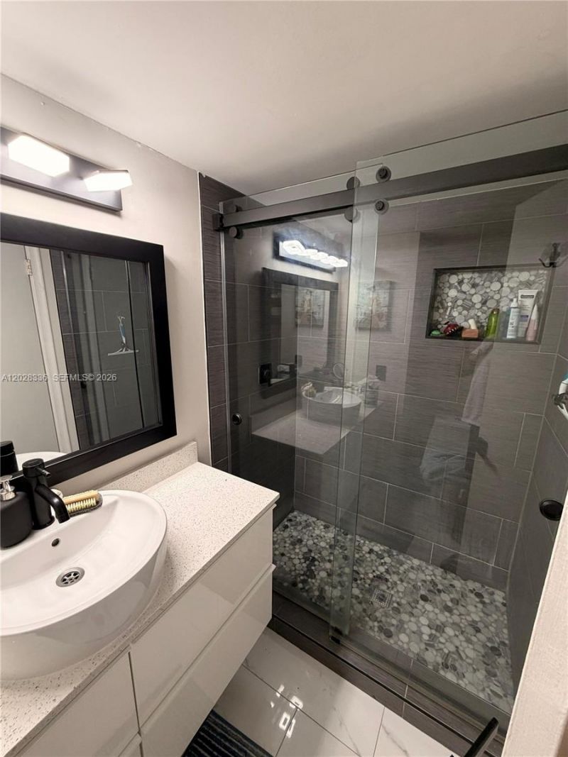 101 NW 93rd Ave, Unit 106, Pembroke Pines, FL 33024 Photo