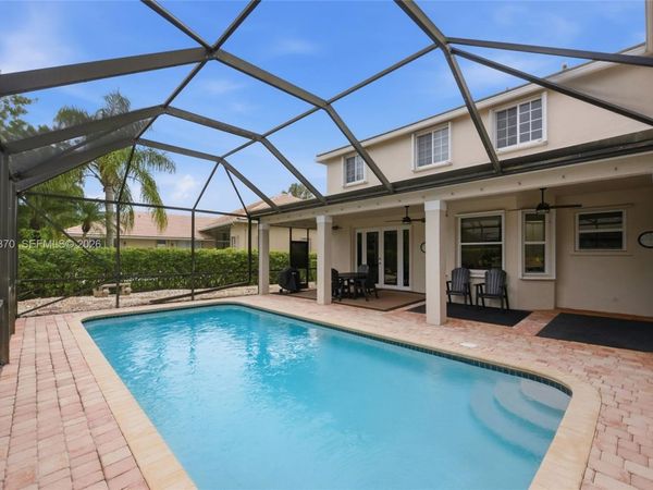 2608 Oakbrook Ct, Weston, FL 33332