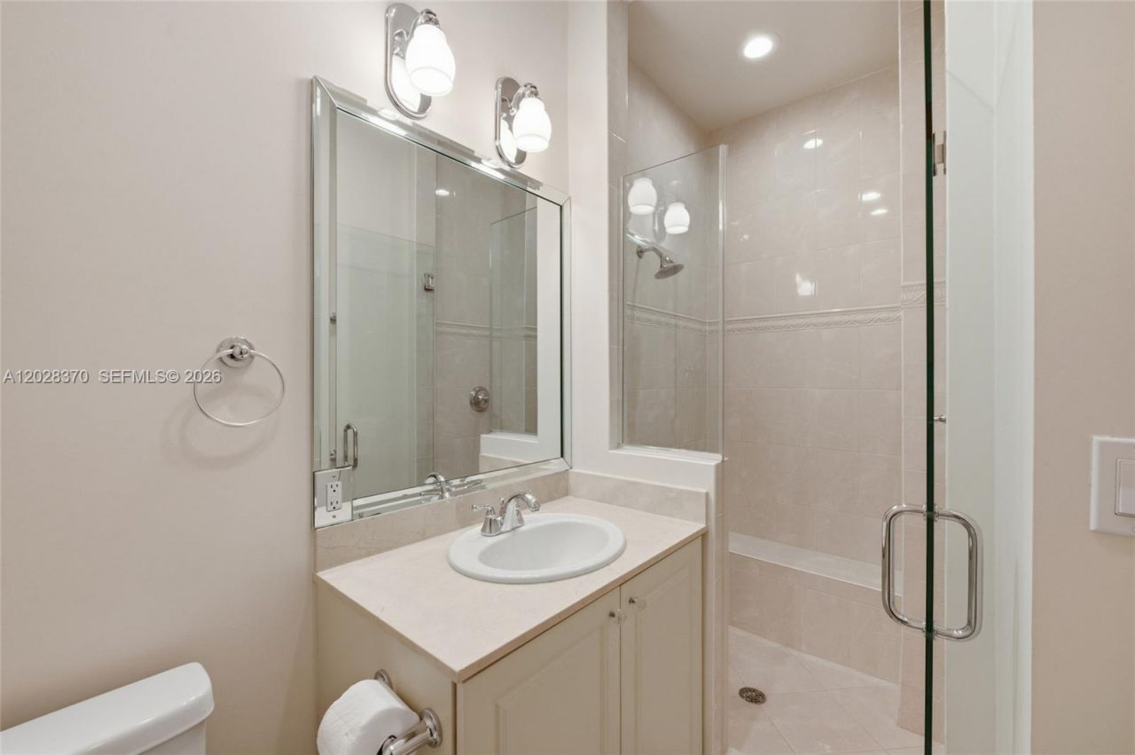 2608 Oakbrook Ct, Weston, FL 33332 Photo