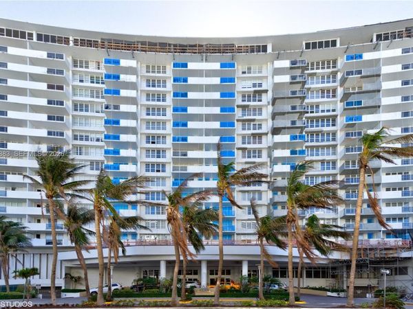 100 Lincoln Rd , Unit 602, Miami Beach, FL 33139