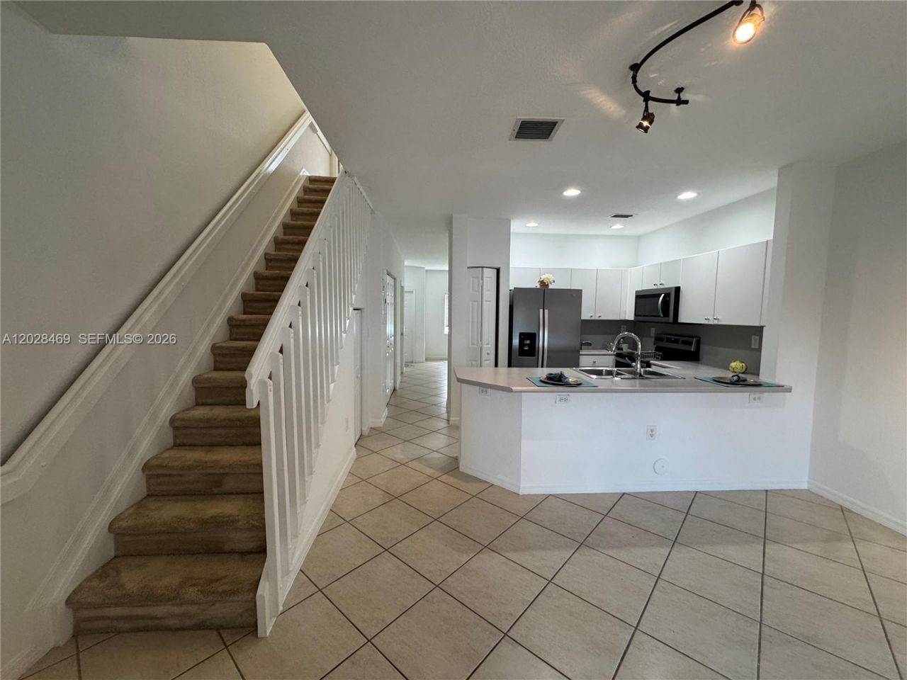 5743 NW 114th Path, Unit 106, Doral, FL 33178 Photo