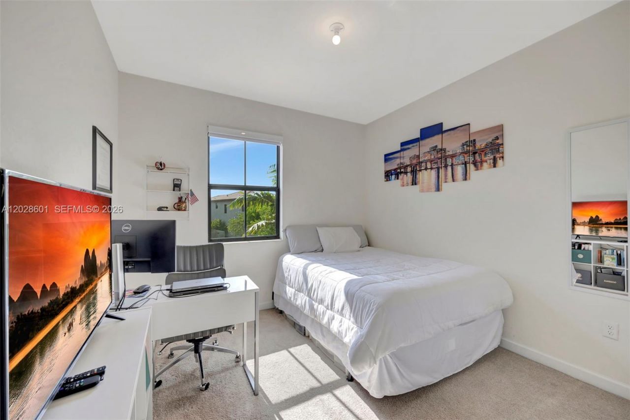 232 NE 23rd Ter, Unit 232, Homestead, FL 33033 Photo