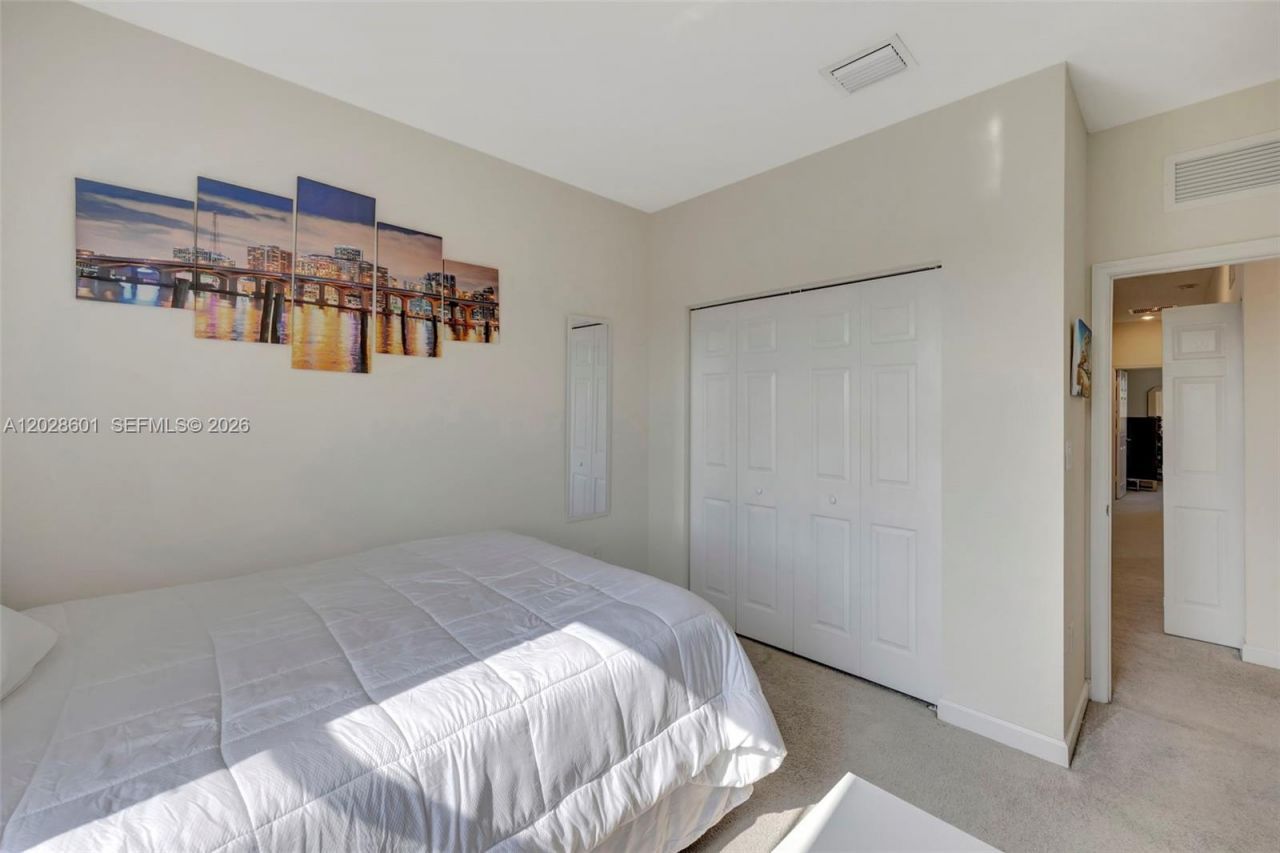 232 NE 23rd Ter, Unit 232, Homestead, FL 33033 Photo