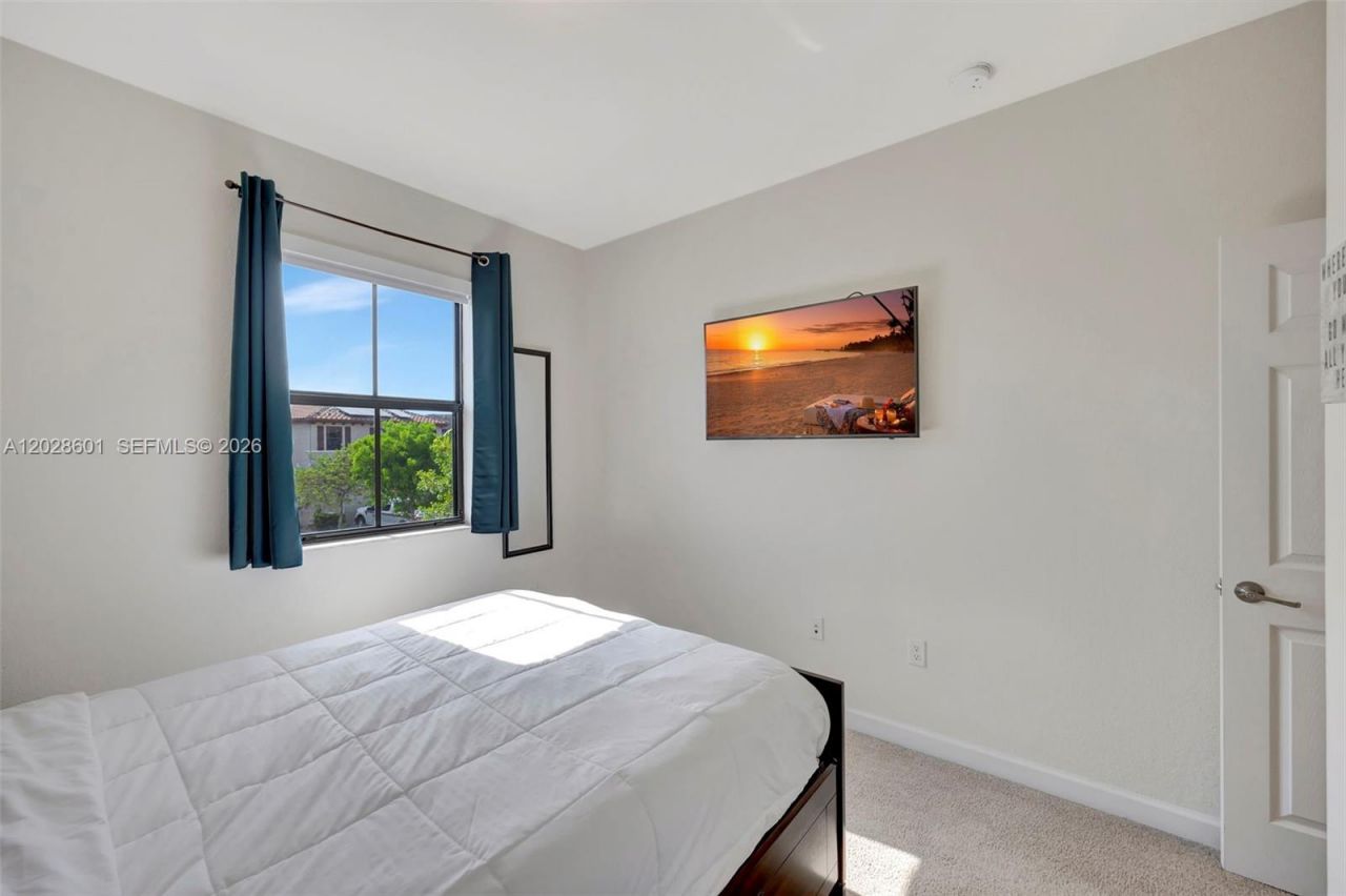 232 NE 23rd Ter, Unit 232, Homestead, FL 33033 Photo