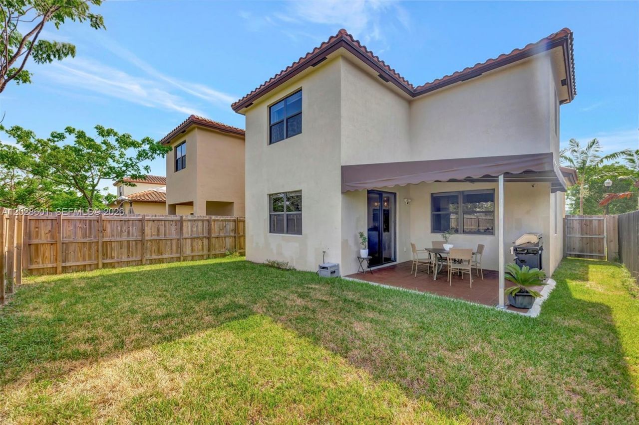 232 NE 23rd Ter, Unit 232, Homestead, FL 33033 Photo