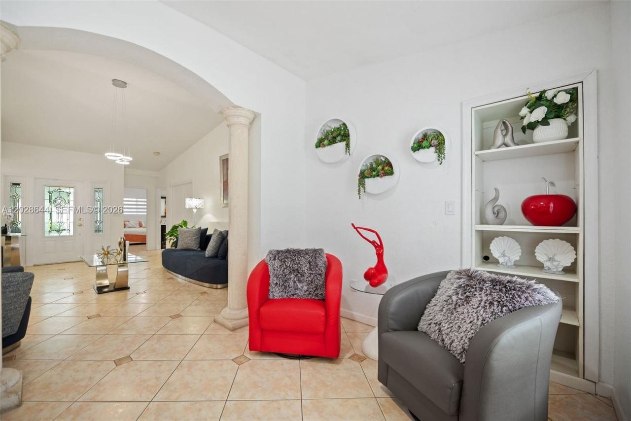 7819 NW 166th Ter , Miami Lakes, FL 33016 Photo