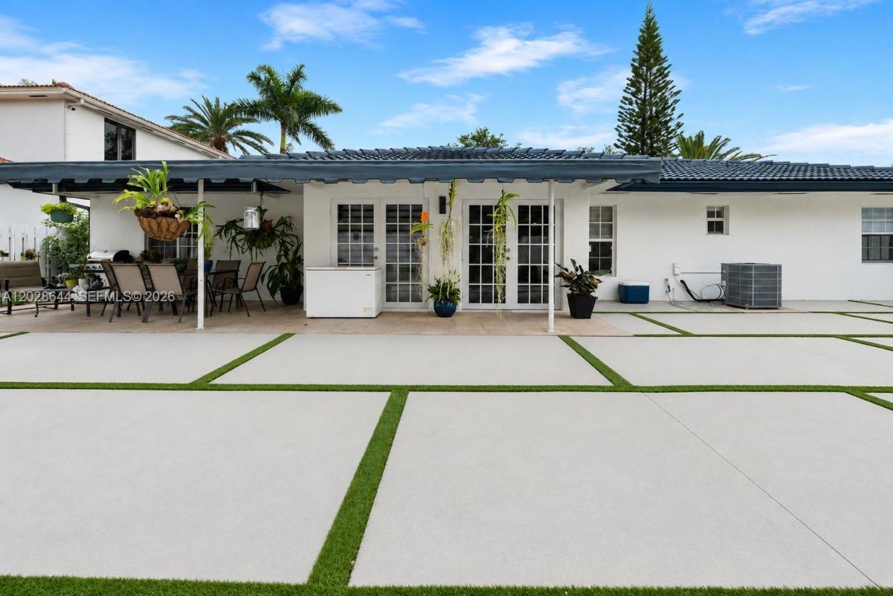 7819 NW 166th Ter , Miami Lakes, FL 33016 Photo