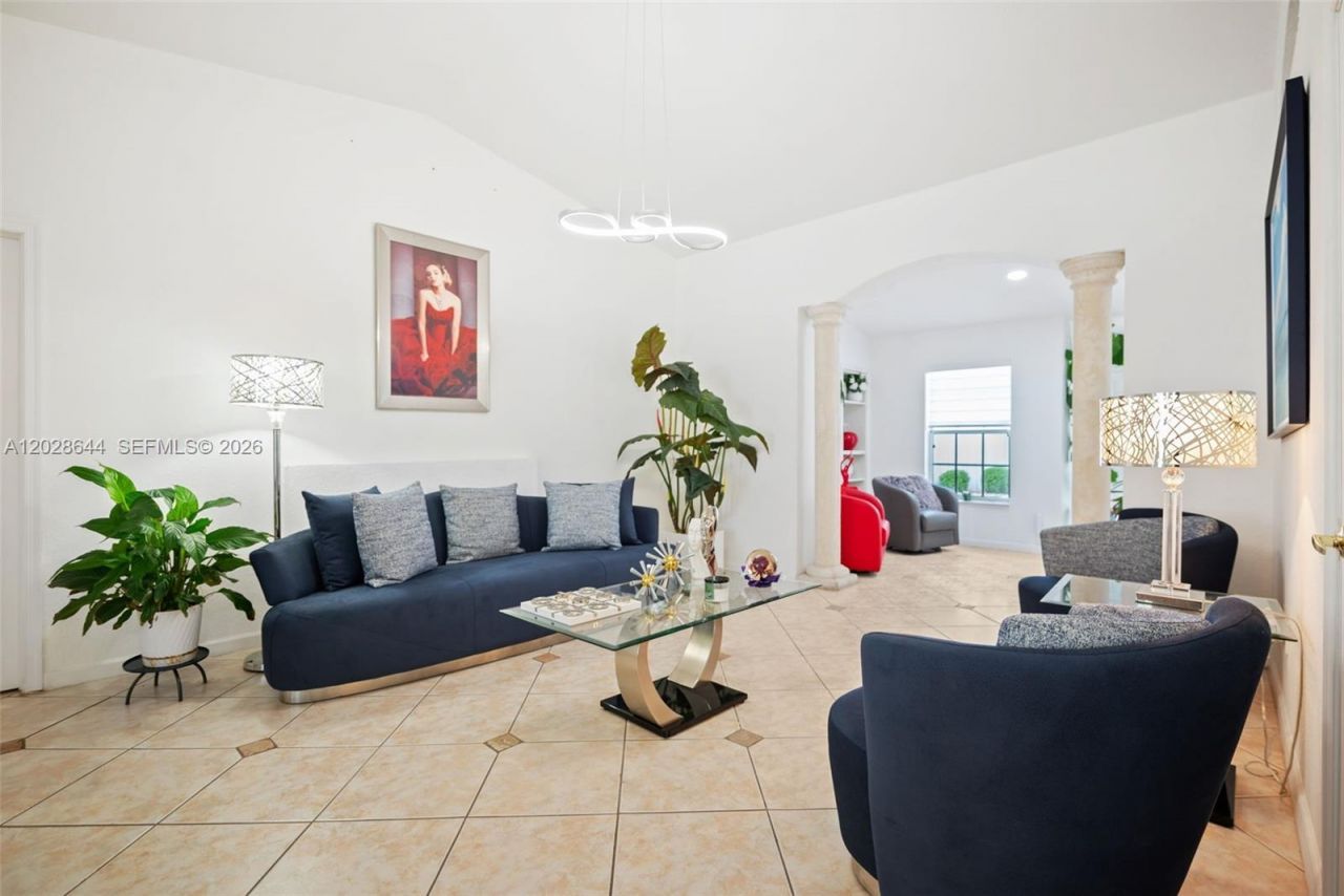 7819 NW 166th Ter , Miami Lakes, FL 33016 Photo