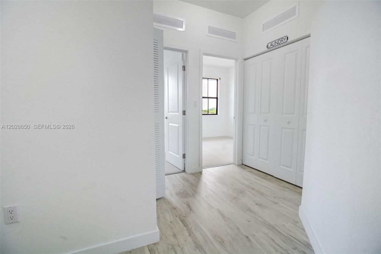 15540 SW 136th St, Unit 4-216, Miami, FL 33196 Photo