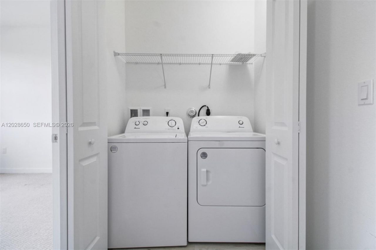 15540 SW 136th St, Unit 4-216, Miami, FL 33196 Photo