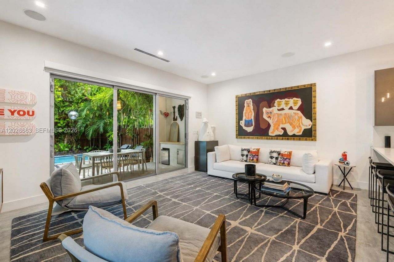 3135 Ohio St , Unit 3135, Miami, FL 33133 Photo
