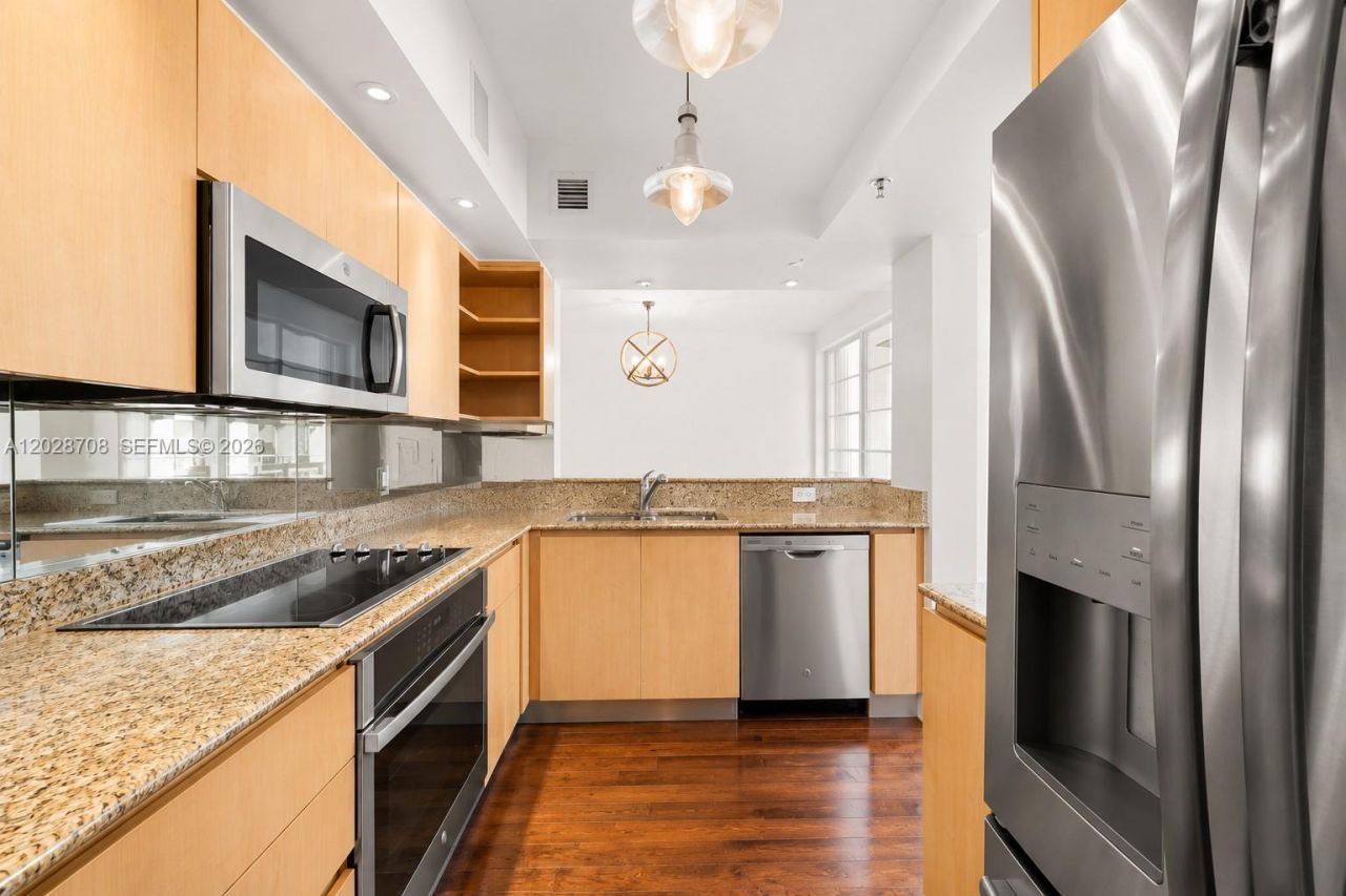 145 Jefferson Ave , Unit 415, Miami Beach, FL 33139 Photo