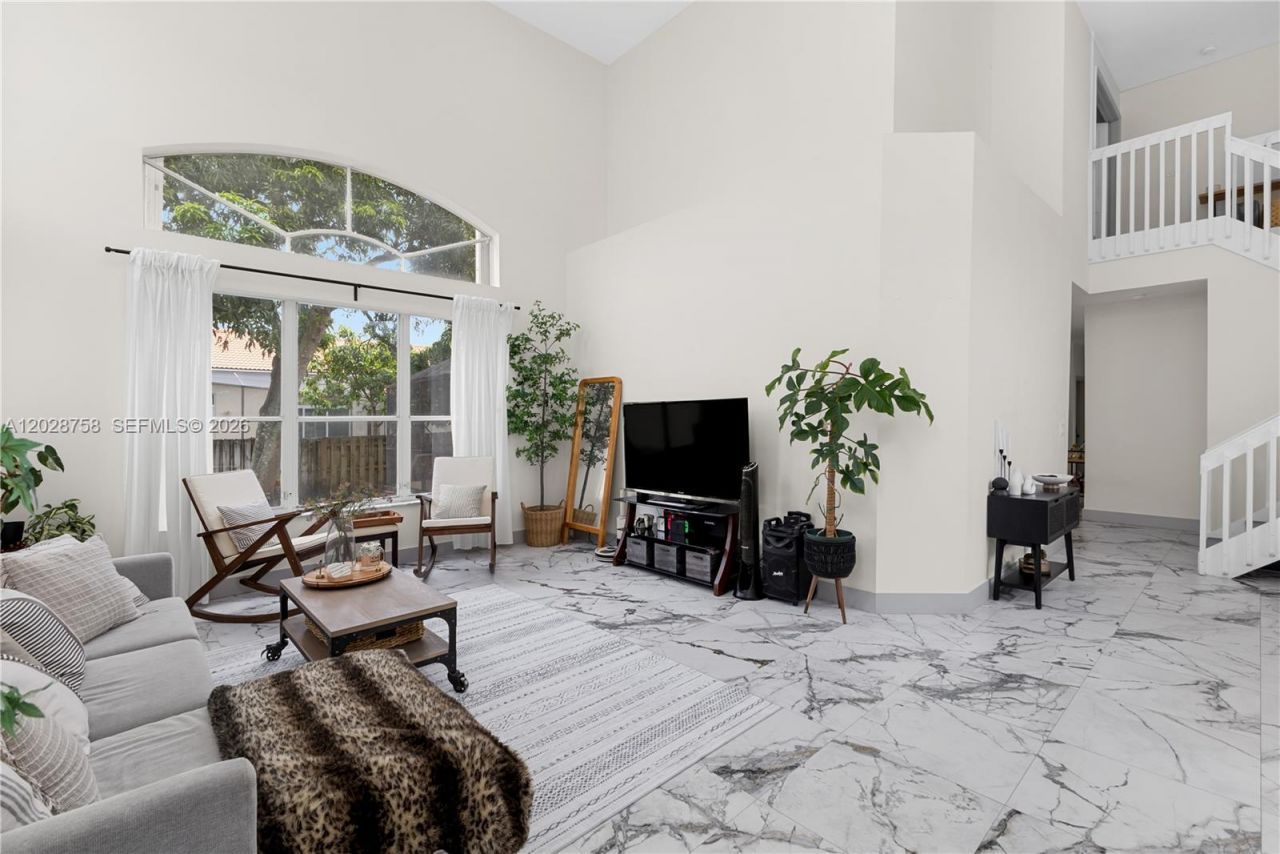 337 SW 188th Terrace , Pembroke Pines, FL 33029 Photo
