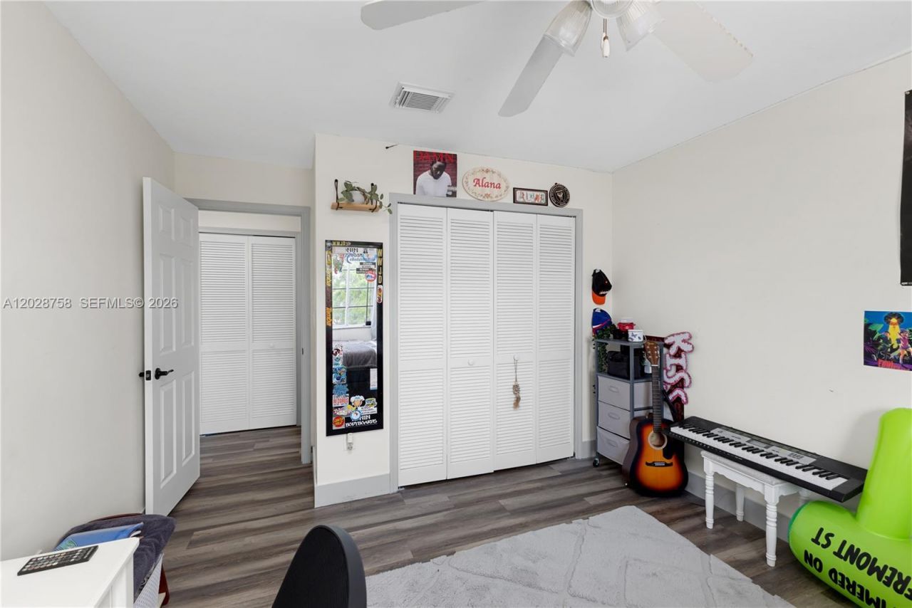 337 SW 188th Terrace , Pembroke Pines, FL 33029 Photo