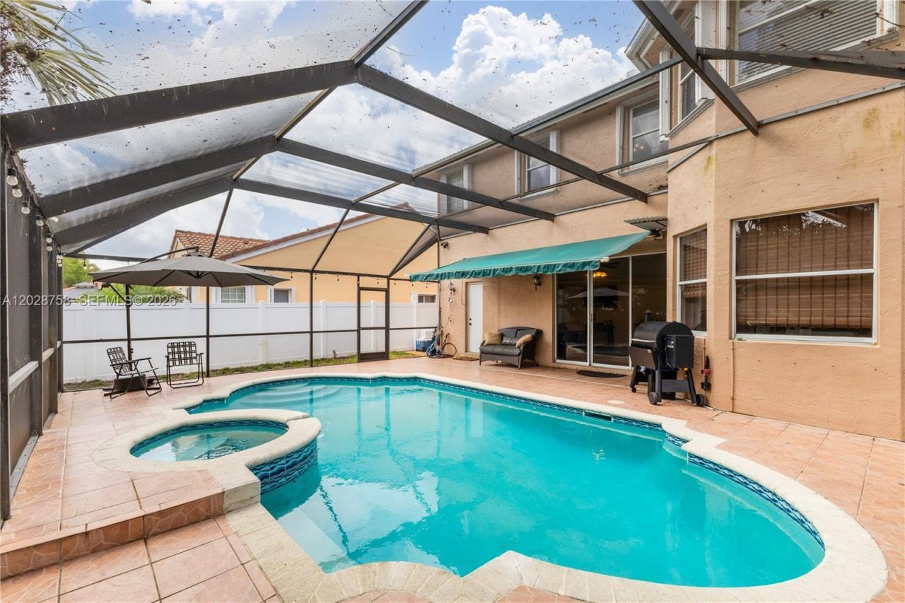 337 SW 188th Terrace , Pembroke Pines, FL 33029 Photo
