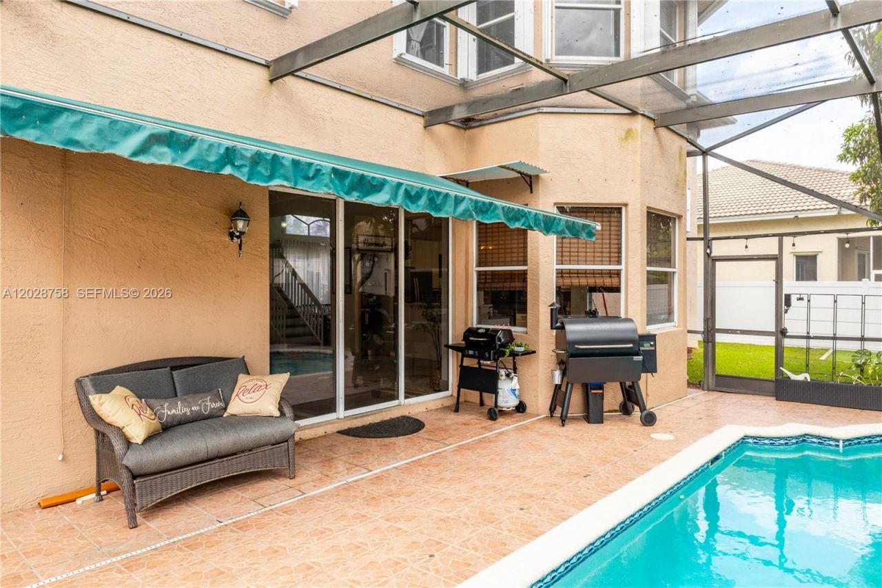 337 SW 188th Terrace , Pembroke Pines, FL 33029 Photo