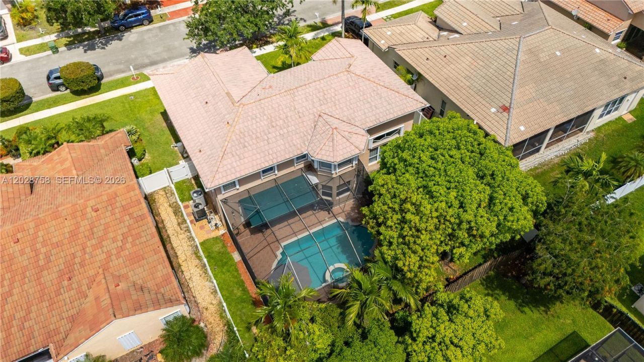 337 SW 188th Terrace , Pembroke Pines, FL 33029 Photo