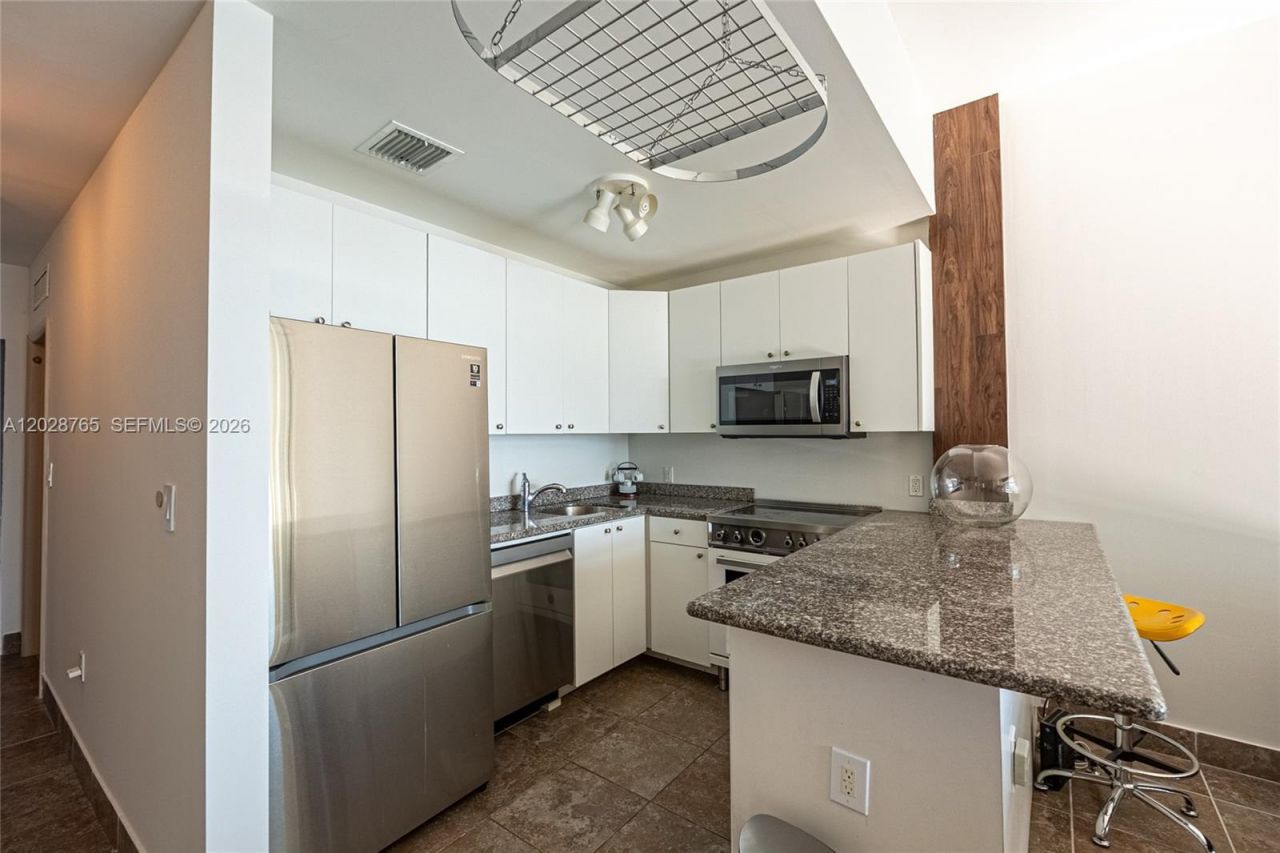 770 NE 69th St , Unit 8F, Miami, FL 33138 Photo