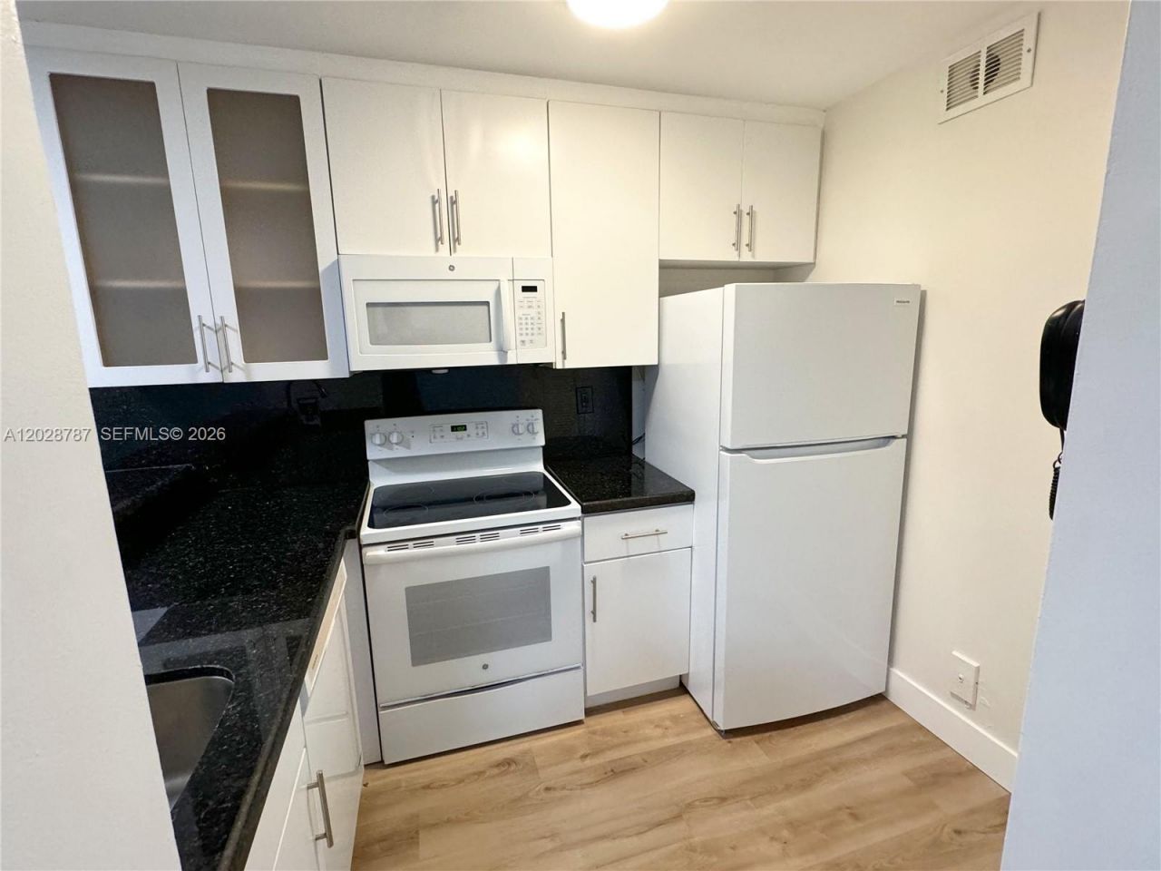 13965 SW 91st Ter , Unit 13965, Miami, FL 33186 Photo