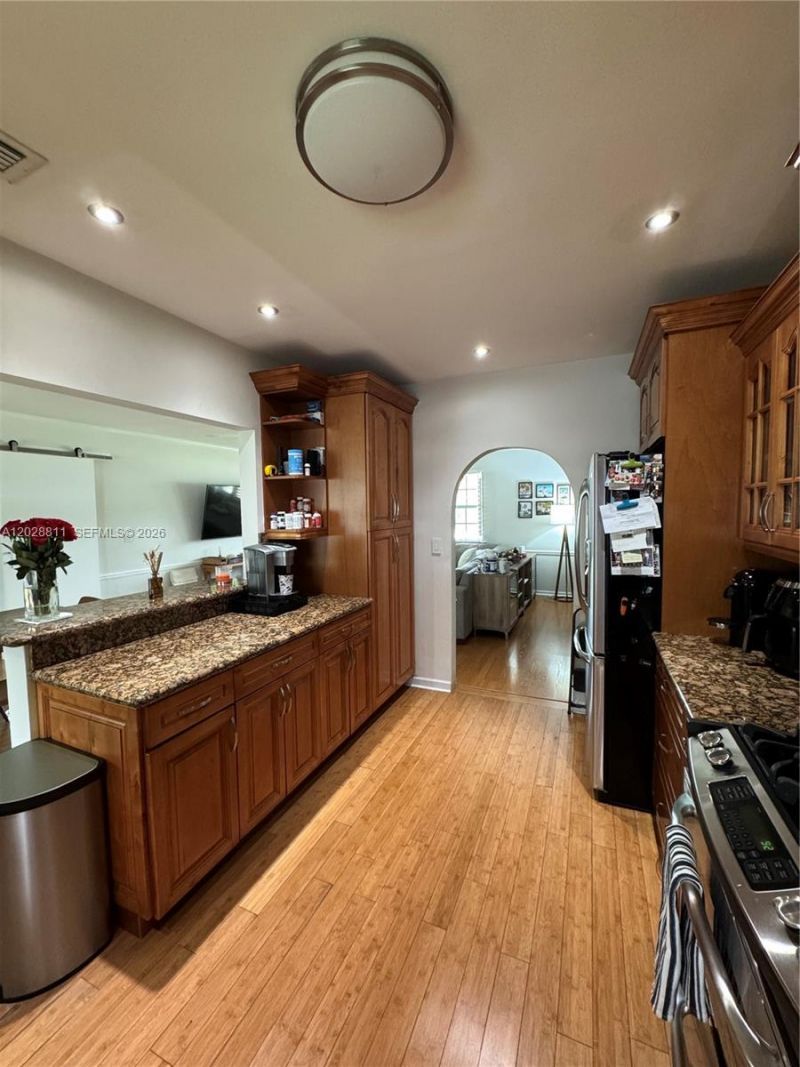 1030 NE 107th St , Unit 1030, Miami Shores, FL 33161 Photo