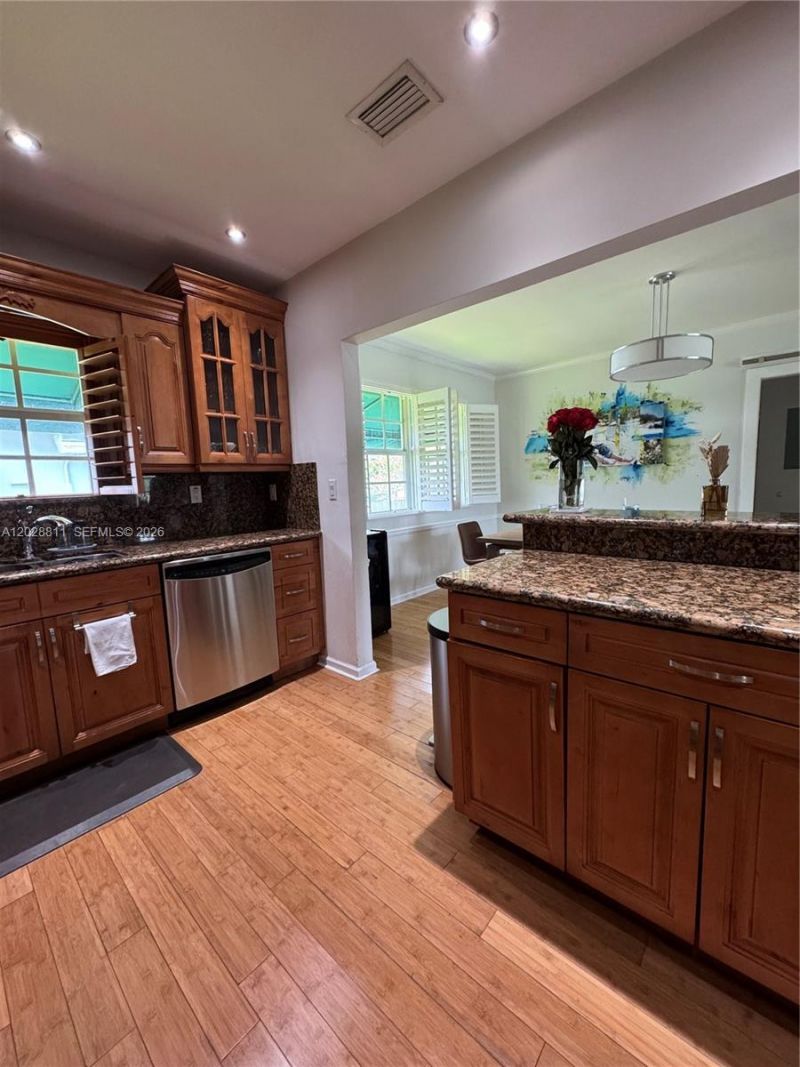 1030 NE 107th St , Unit 1030, Miami Shores, FL 33161 Photo