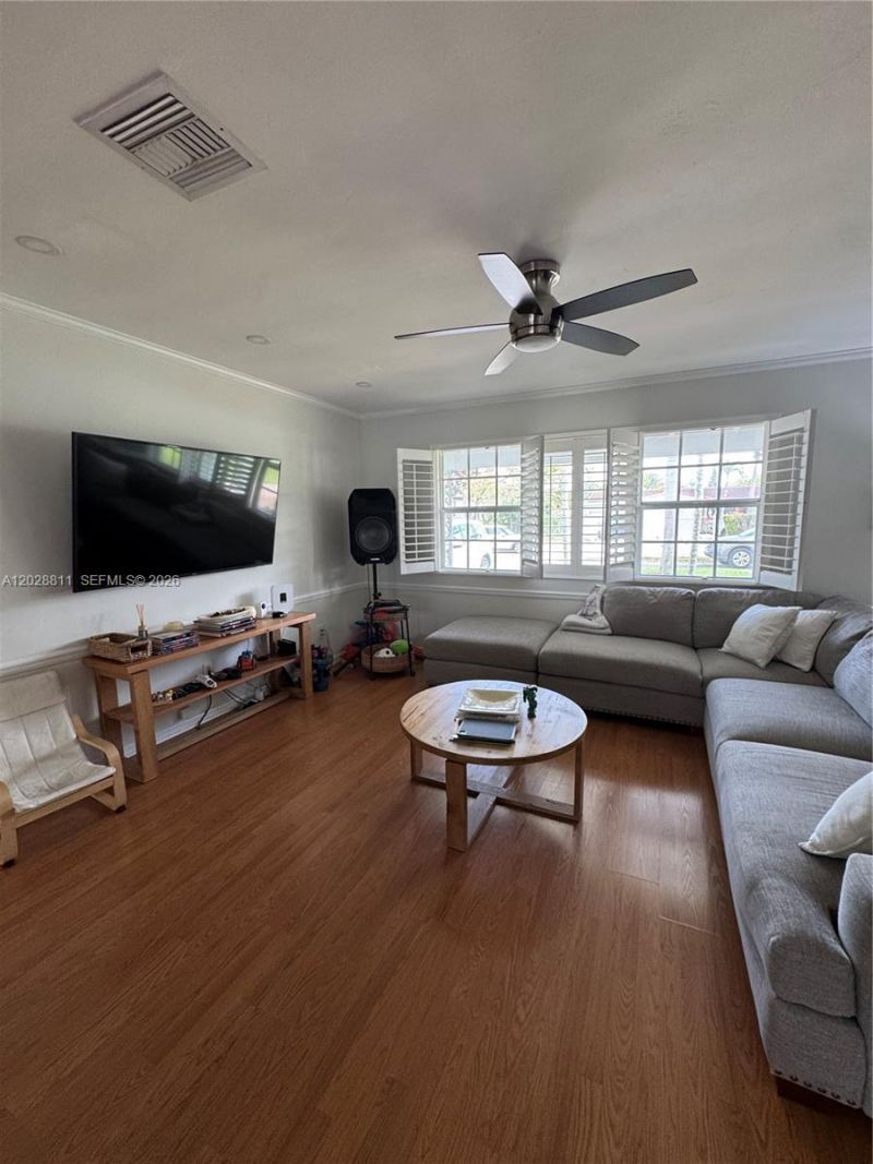 1030 NE 107th St , Unit 1030, Miami Shores, FL 33161 Photo