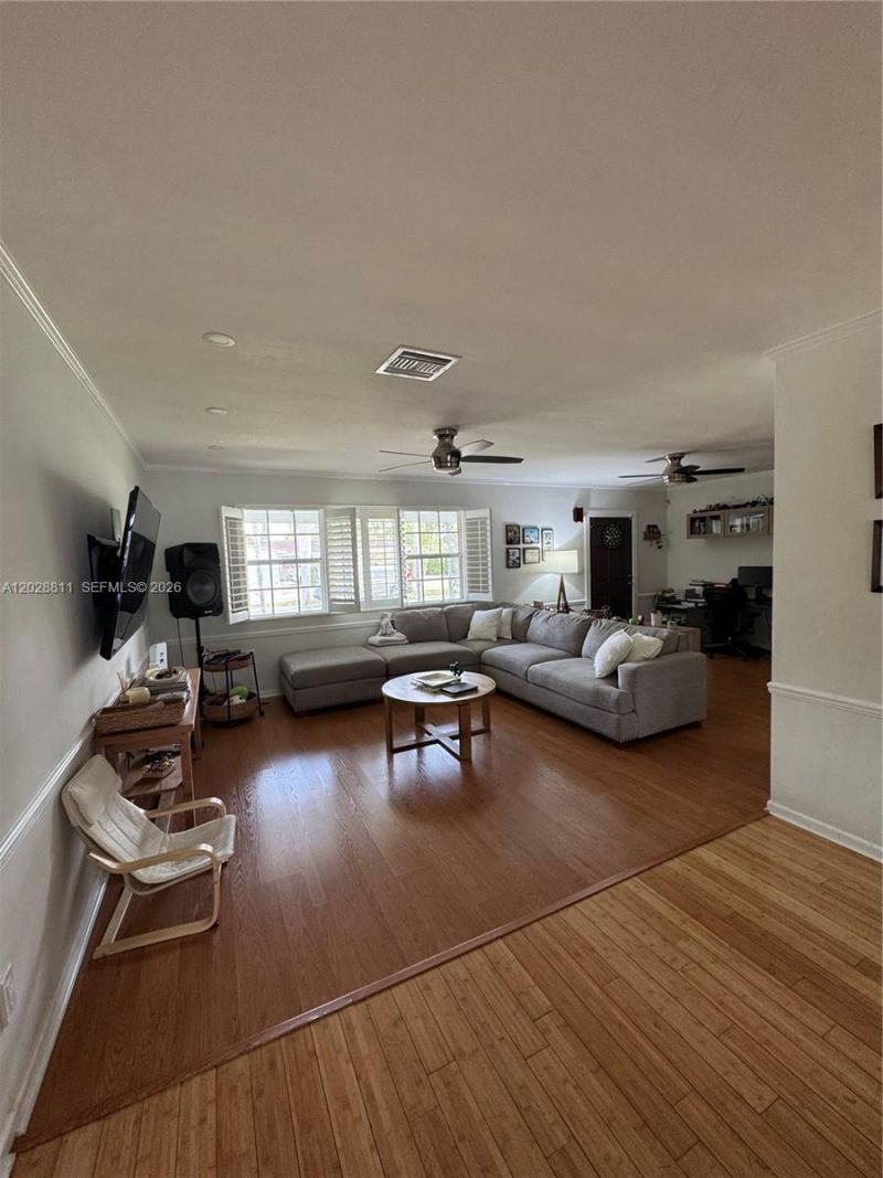 1030 NE 107th St , Unit 1030, Miami Shores, FL 33161 Photo