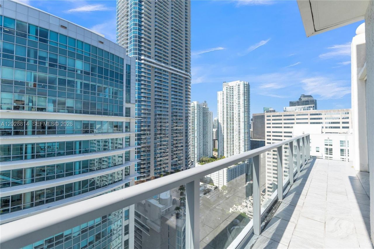 1155 Brickell Bay Dr , Unit PH102, Miami, FL 33131 Photo