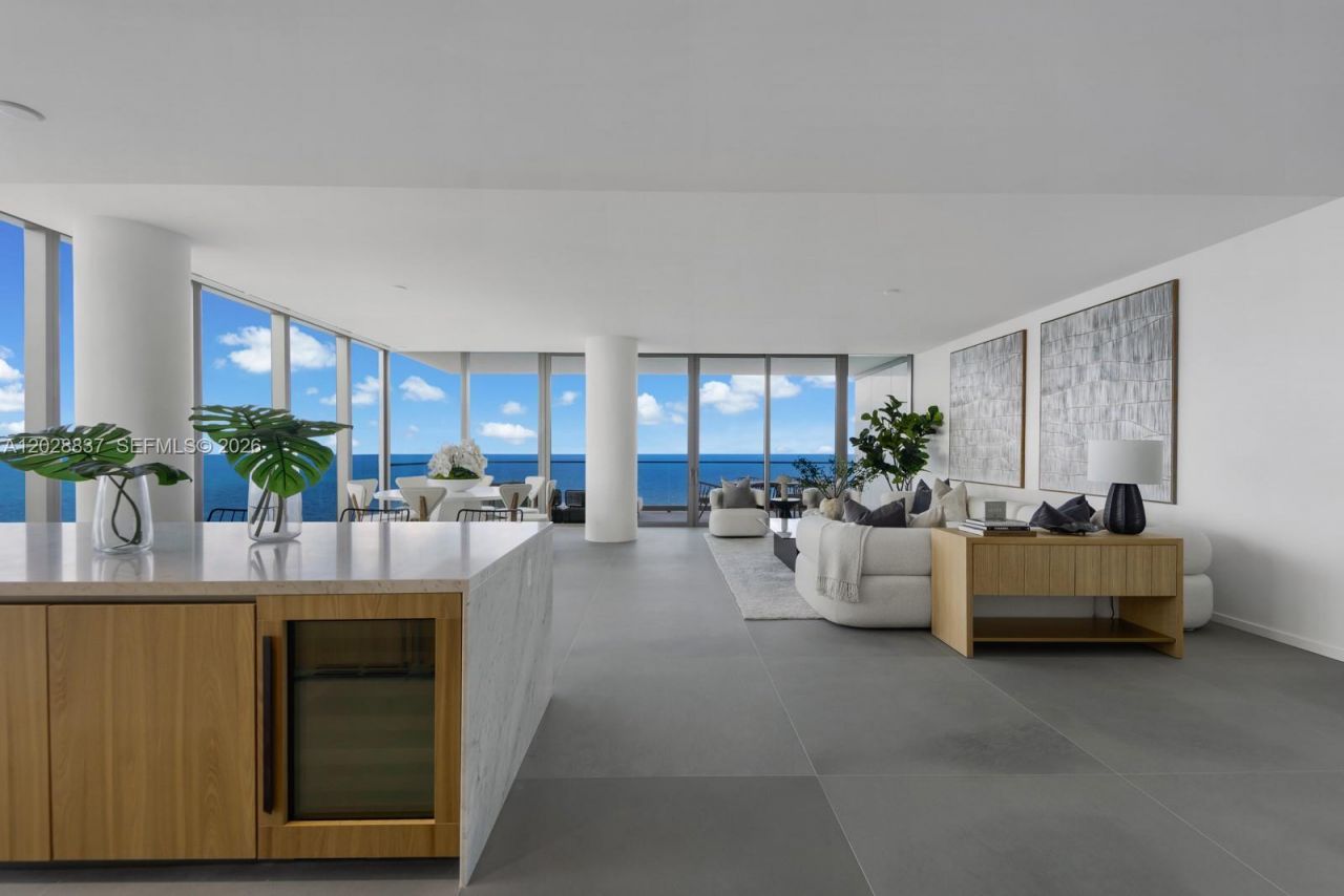 2000 S Ocean Dr, Unit 32A, Hallandale Beach, FL 33009 Photo