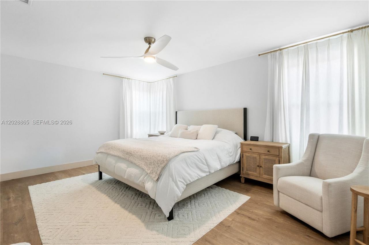 641 NW 158th Ave , Pembroke Pines, FL 33028 Photo