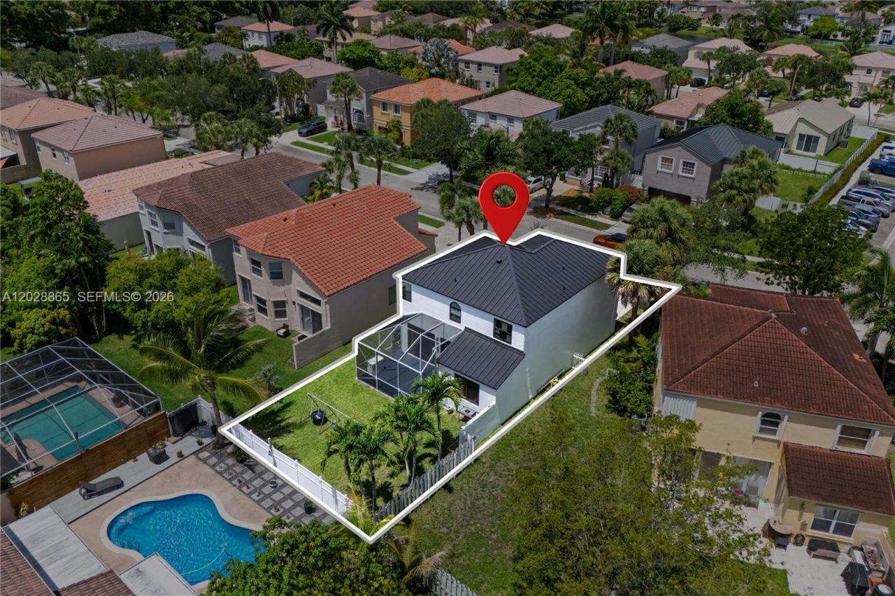 641 NW 158th Ave , Pembroke Pines, FL 33028 Photo