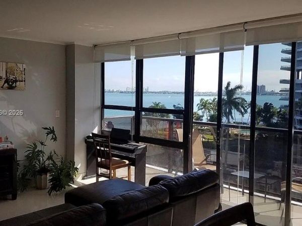 600 NE 36th St , Unit 603, Miami, FL 33137