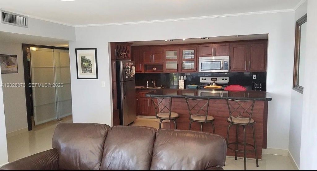 600 NE 36th St , Unit 603, Miami, FL 33137 Photo
