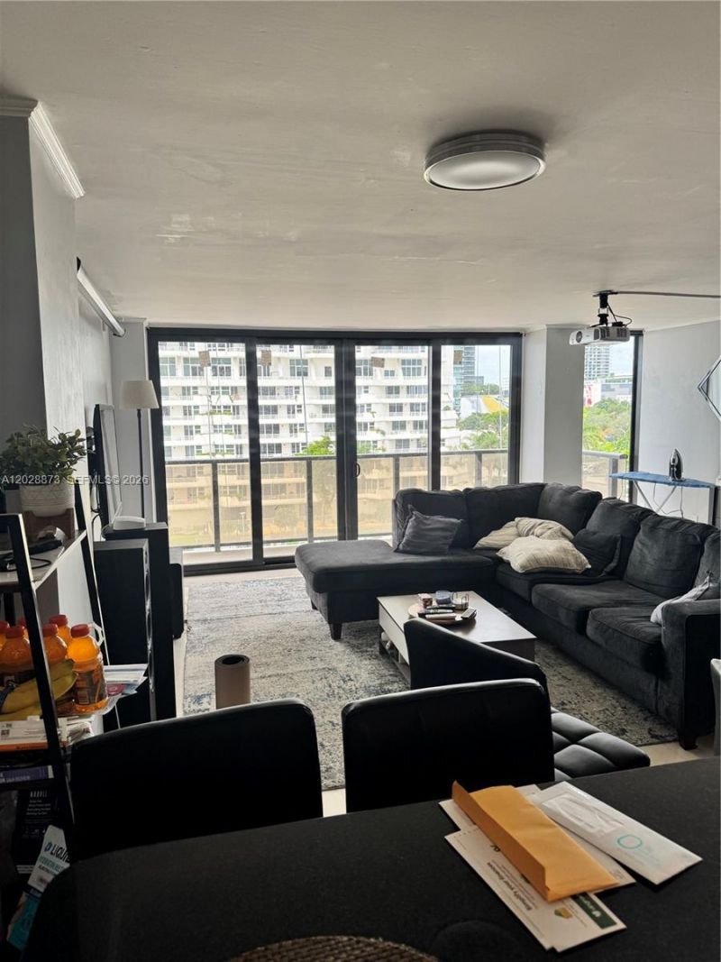 600 NE 36th St , Unit 603, Miami, FL 33137 Photo