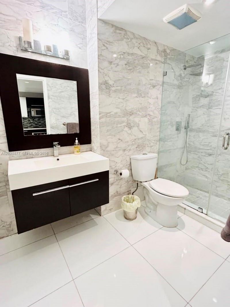 100 Lincoln Rd , Unit 701, Miami Beach, FL 33139 Photo