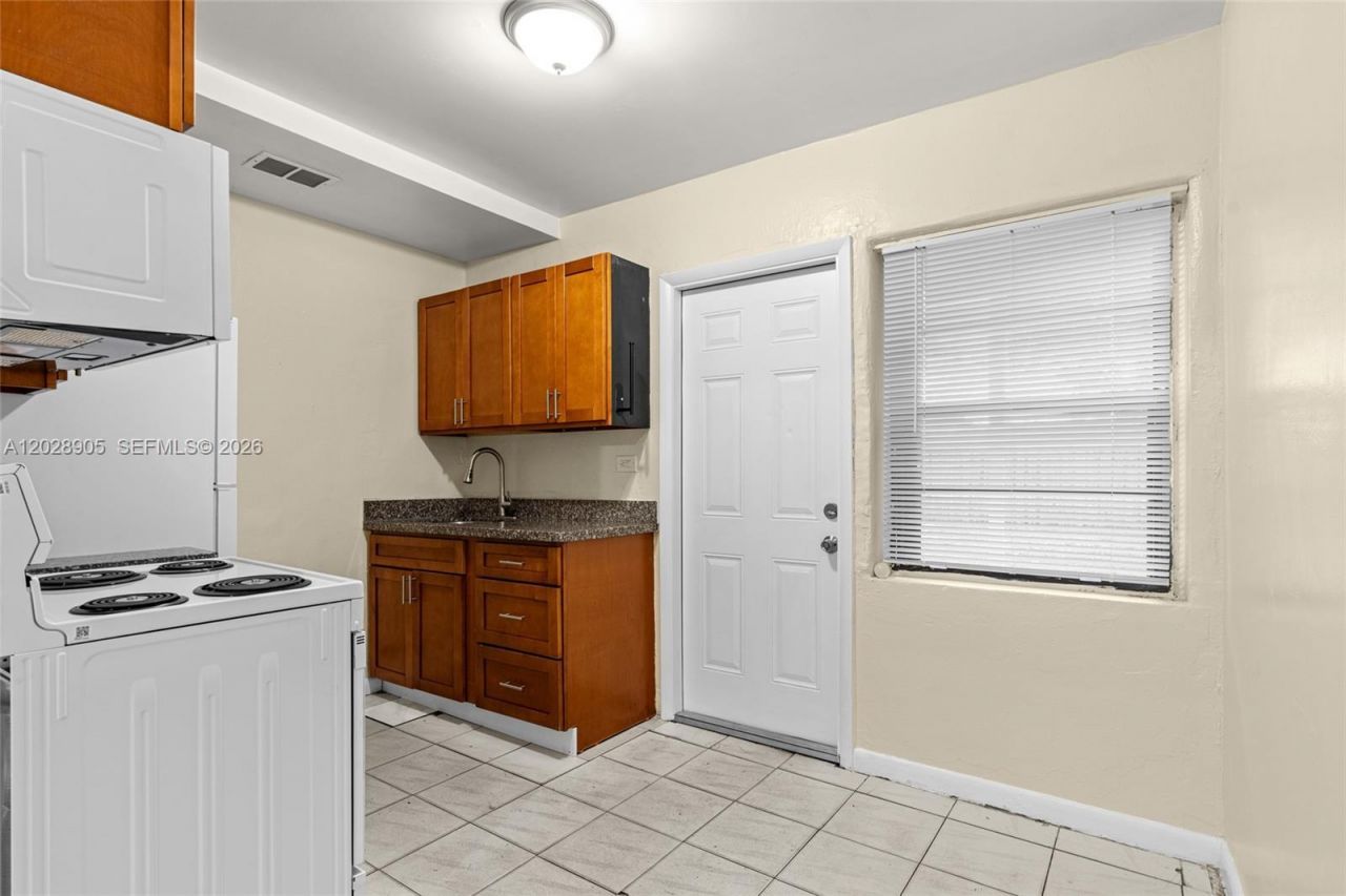 15730 NW 159th St Rd , Miami Gardens, FL 33054 Photo