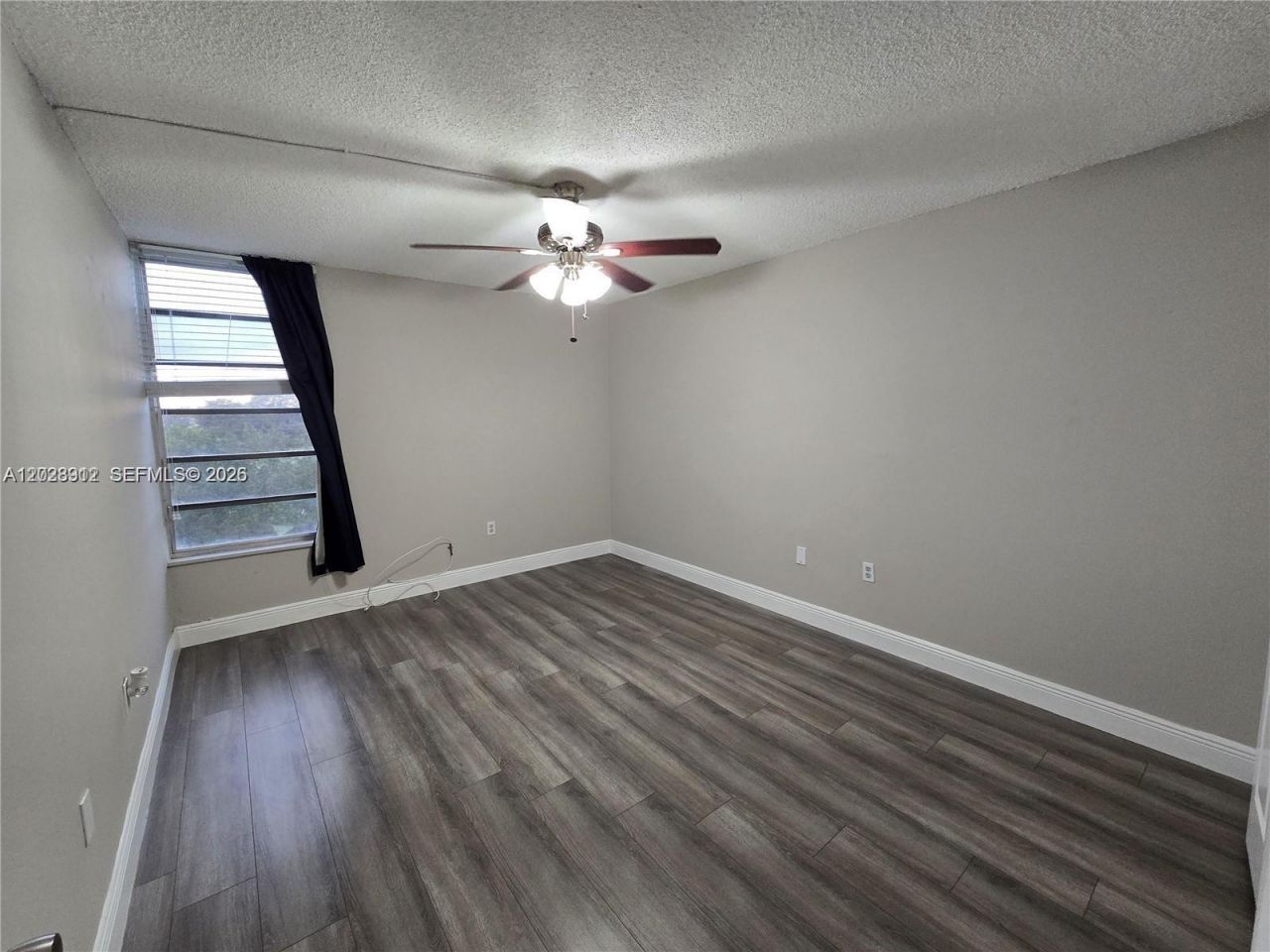 8870 Fontainebleau Blvd , Unit 502, Miami, FL 33172 Photo